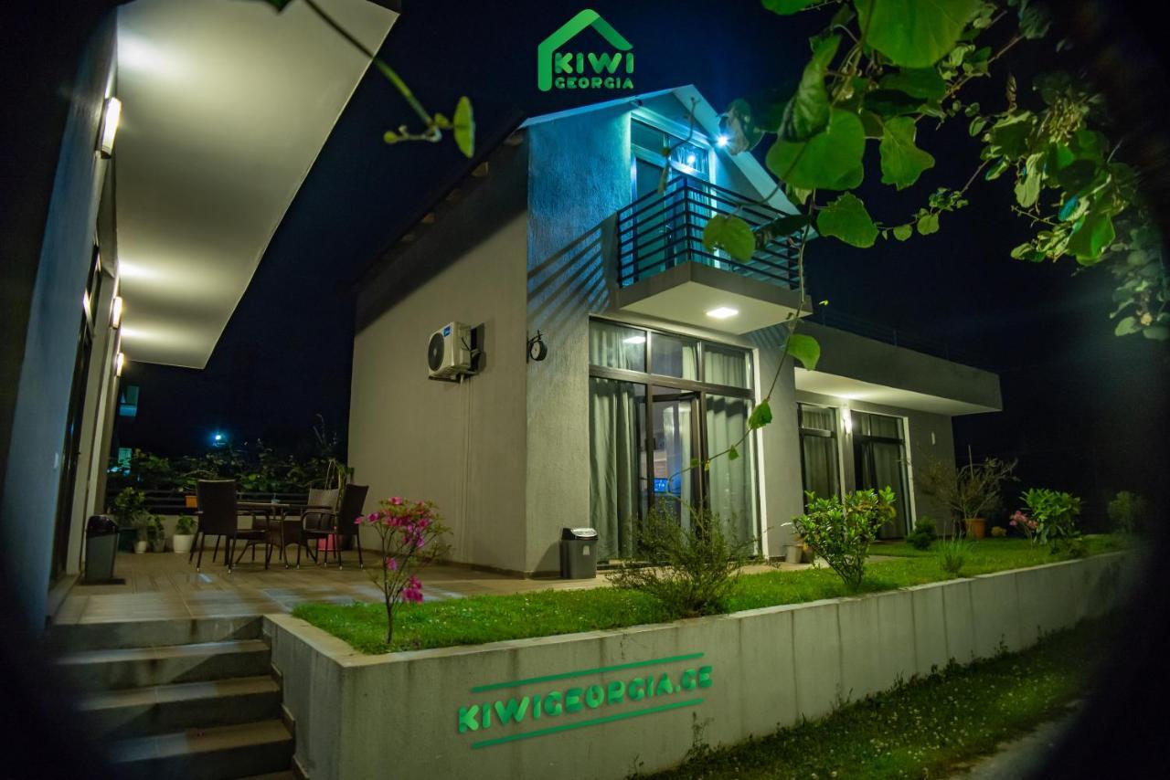 Kiwi Georgia Villa Kobuleti Exterior photo